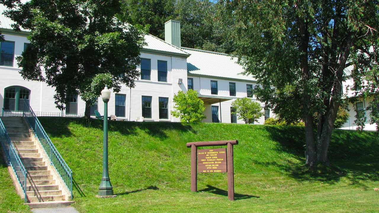 SUNY College of Environmental Science and Forestry